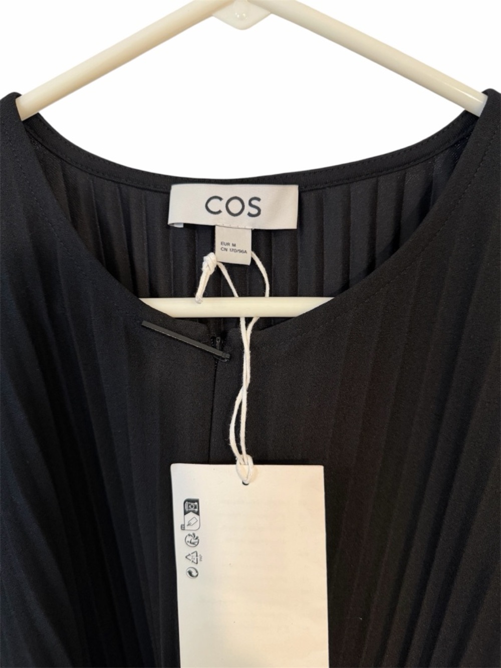 COS pleated top and trousers set NWT - Picture 3 of 8